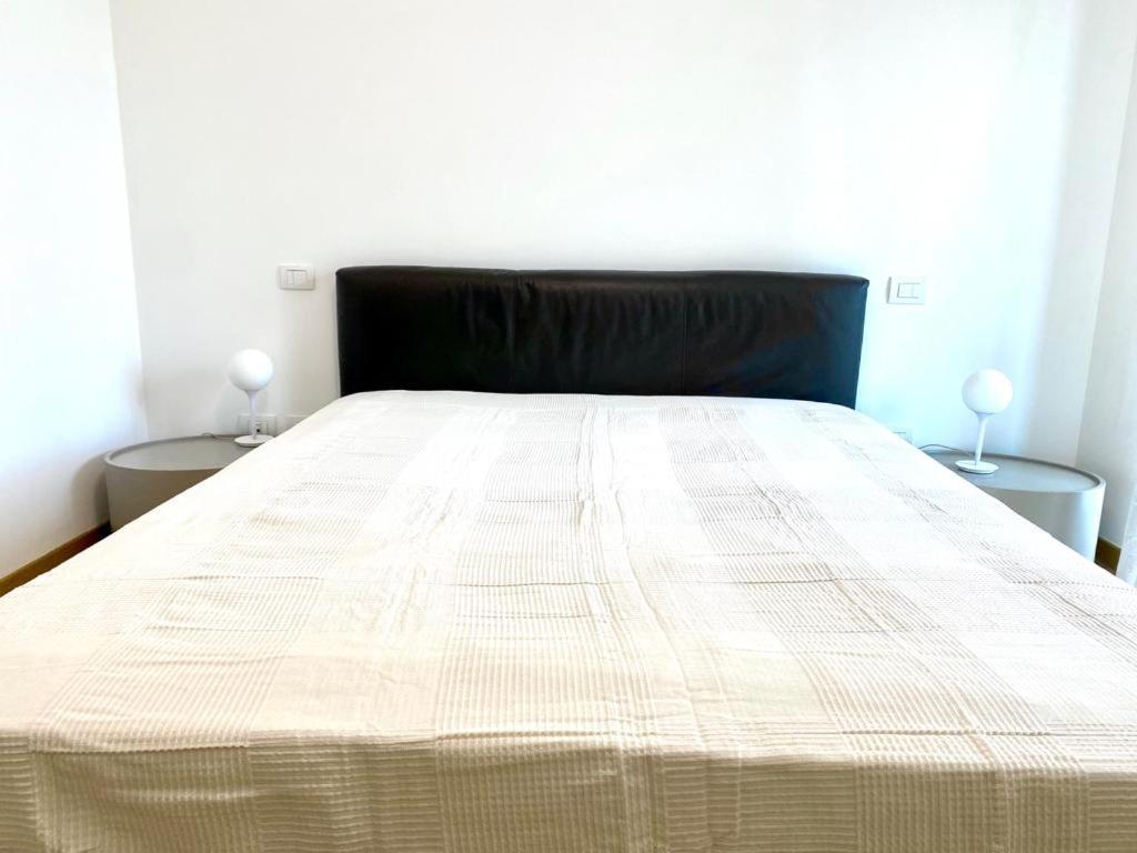 Mpm - Belinzaghi 5 6 Pax Apartment Milano Ngoại thất bức ảnh